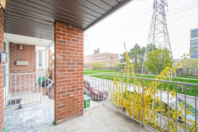 565 Melita Crescent, Toronto - photo 7