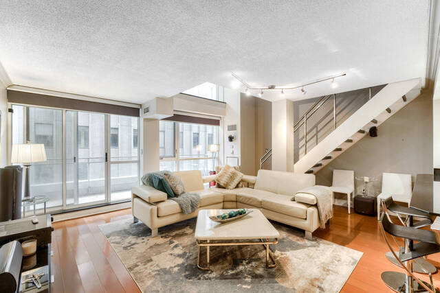 #704-80 Cumberland Street, Toronto - photo 18