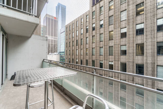 #704-80 Cumberland Street, Toronto - photo 23
