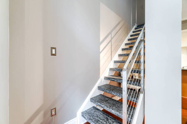 #704-80 Cumberland Street, Toronto - photo 25