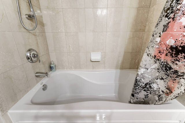 #704-80 Cumberland Street, Toronto - photo 38