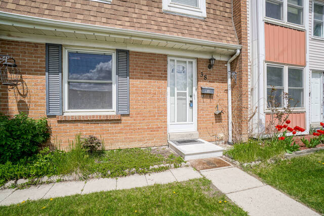 #38-1020 Central Park Drive, Brampton - photo 3