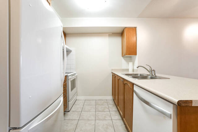#413-3880 Duke of York Boulevard, Mississauga - photo 5