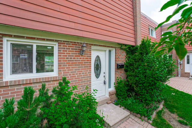 #33-19 Tealham Drive, Etobicoke - photo 4