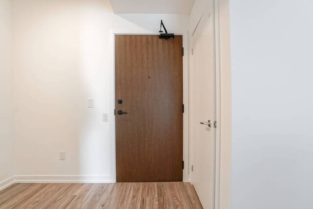 #2611-4065 Confederation Pkwy, Mississauga - photo 4