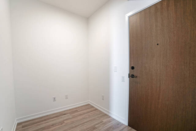 #2611-4065 Confederation Pkwy, Mississauga - photo 5