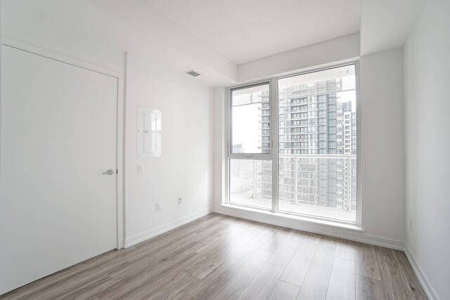 #2611-4065 Confederation Pkwy, Mississauga - photo 22