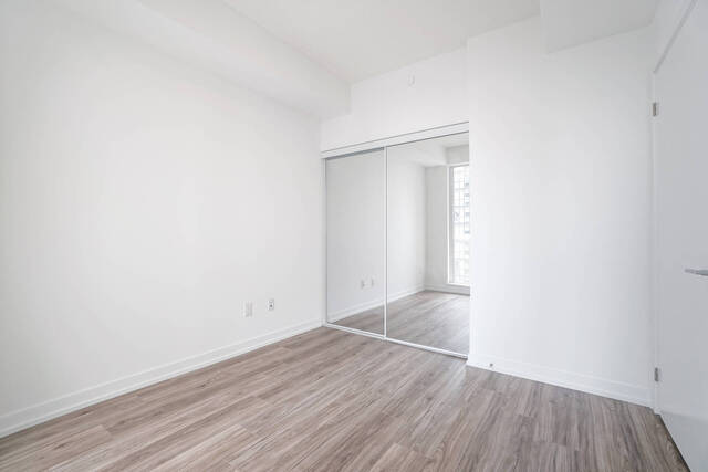 #2611-4065 Confederation Pkwy, Mississauga - photo 23