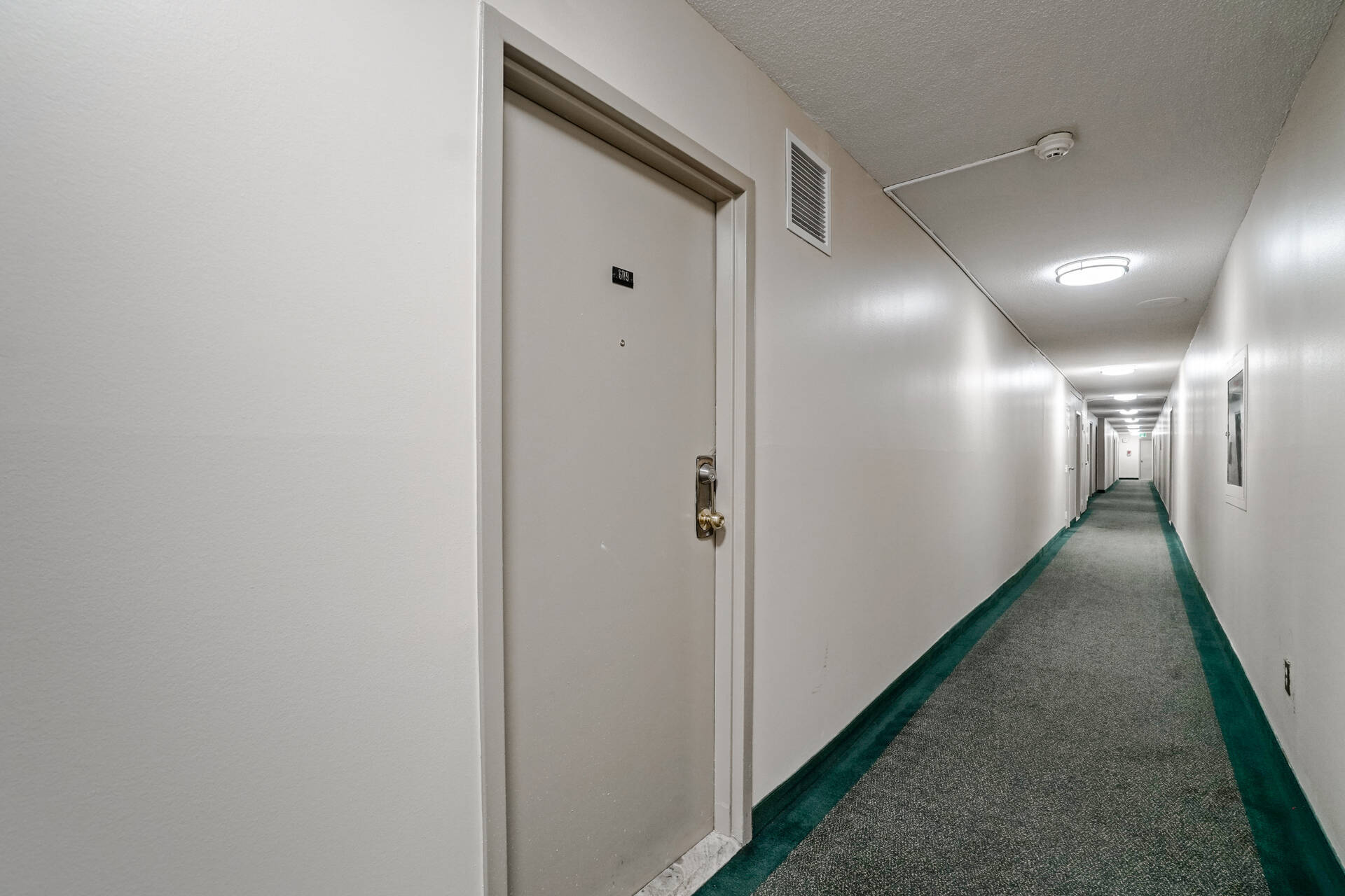 #609-3390 Weston Road, Toronto - photo 4