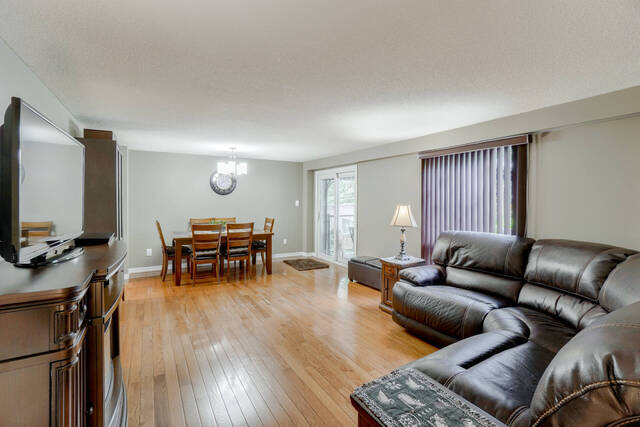 316 Benesfort Crescent, Kitchener - photo 12