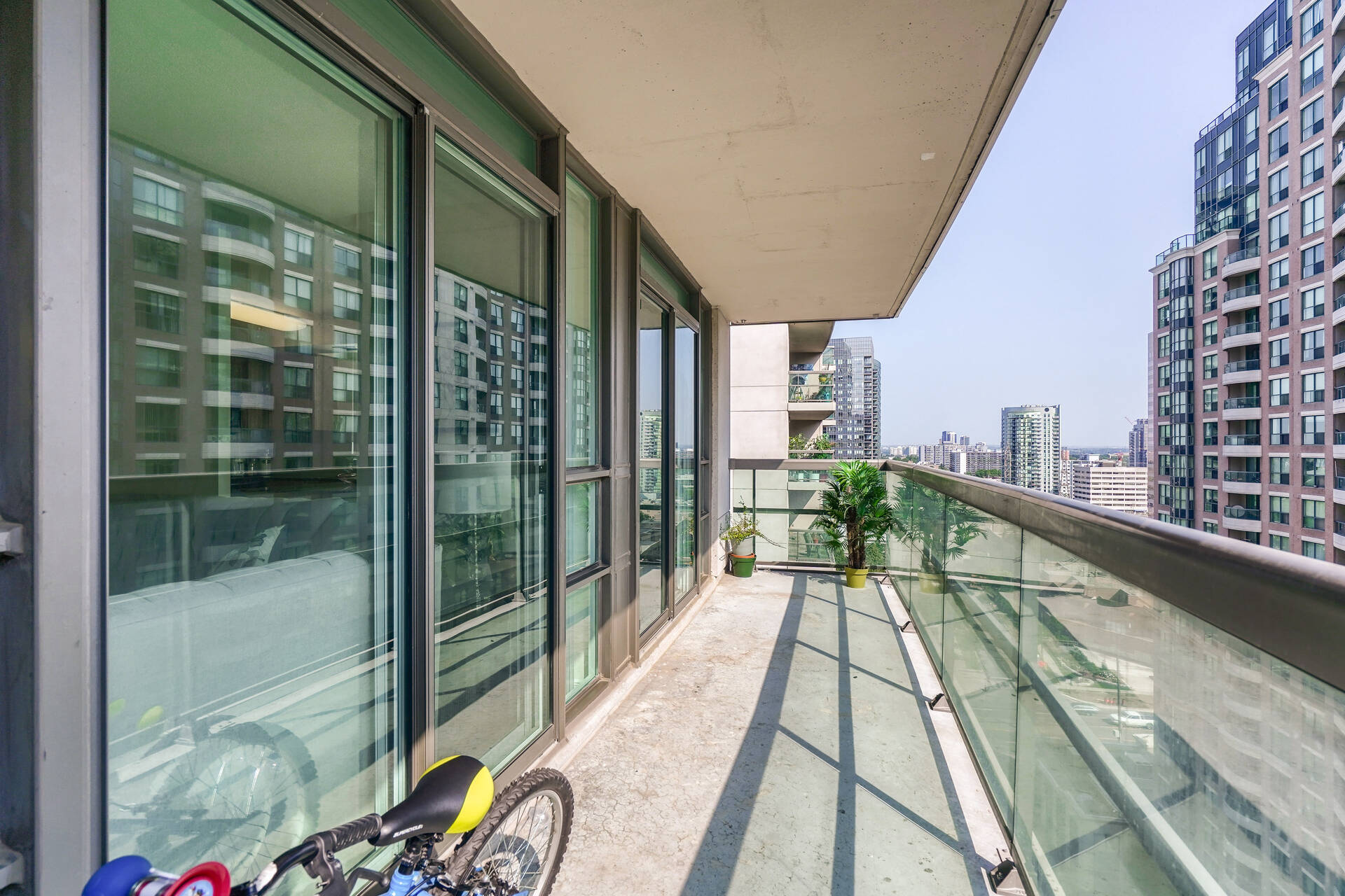 #1910-503 Beecroft Road, Toronto - photo 34