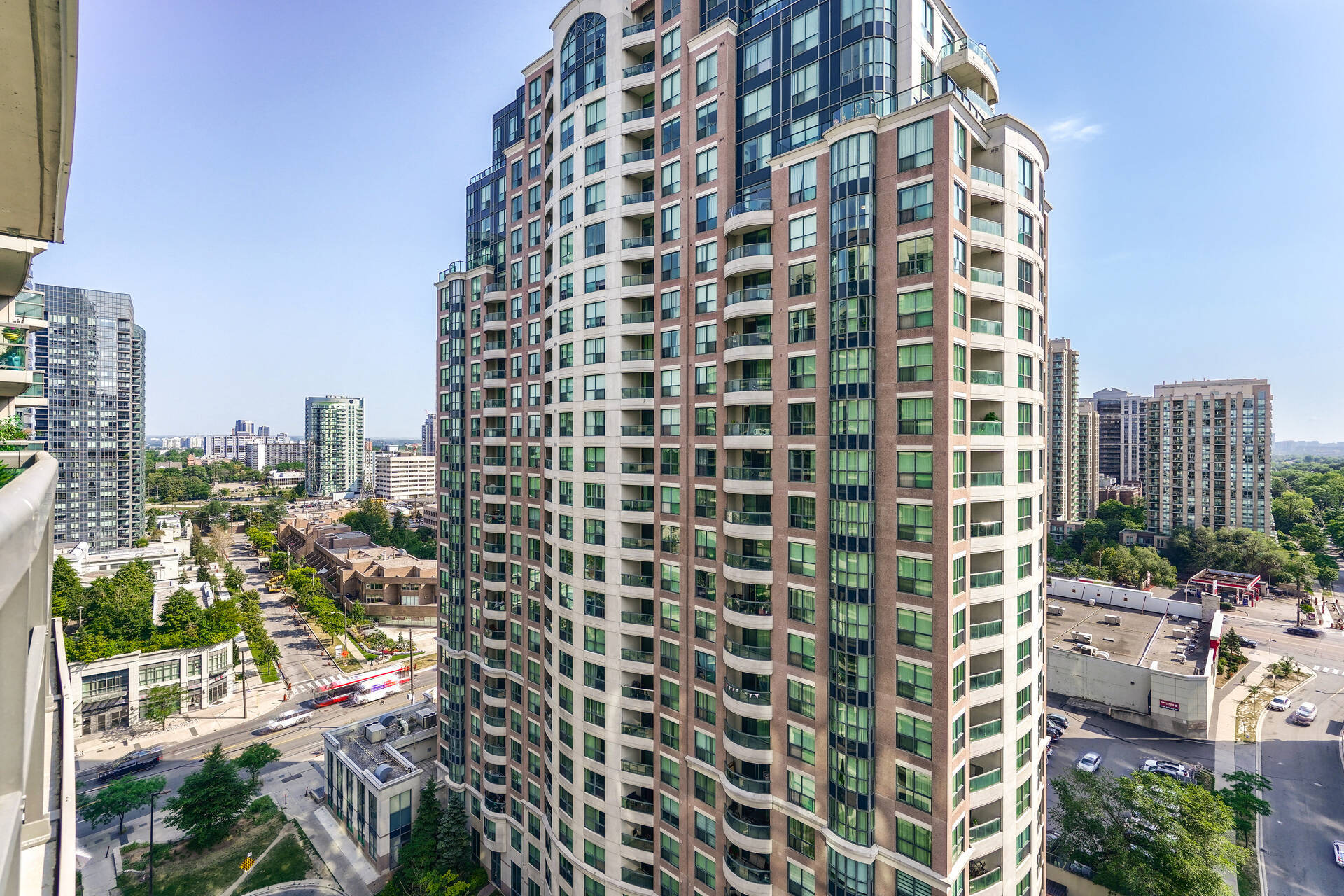 #1910-503 Beecroft Road, Toronto - photo 35