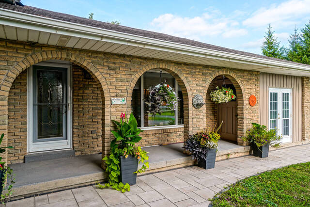 4923 7th Line, Guelph-Eramosa - photo 12