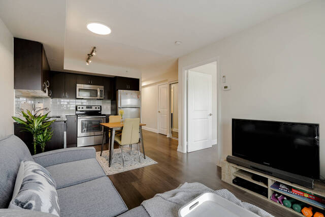 #409-3520 Danforth Avenue, Scarborough - photo 10