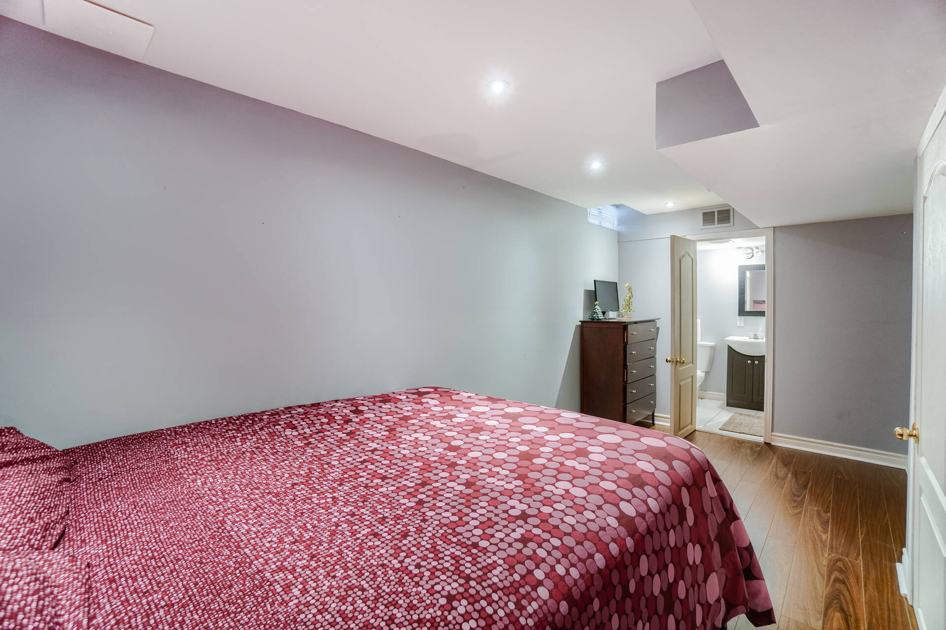 22 Hillsburgh Drive, Brampton - photo 42