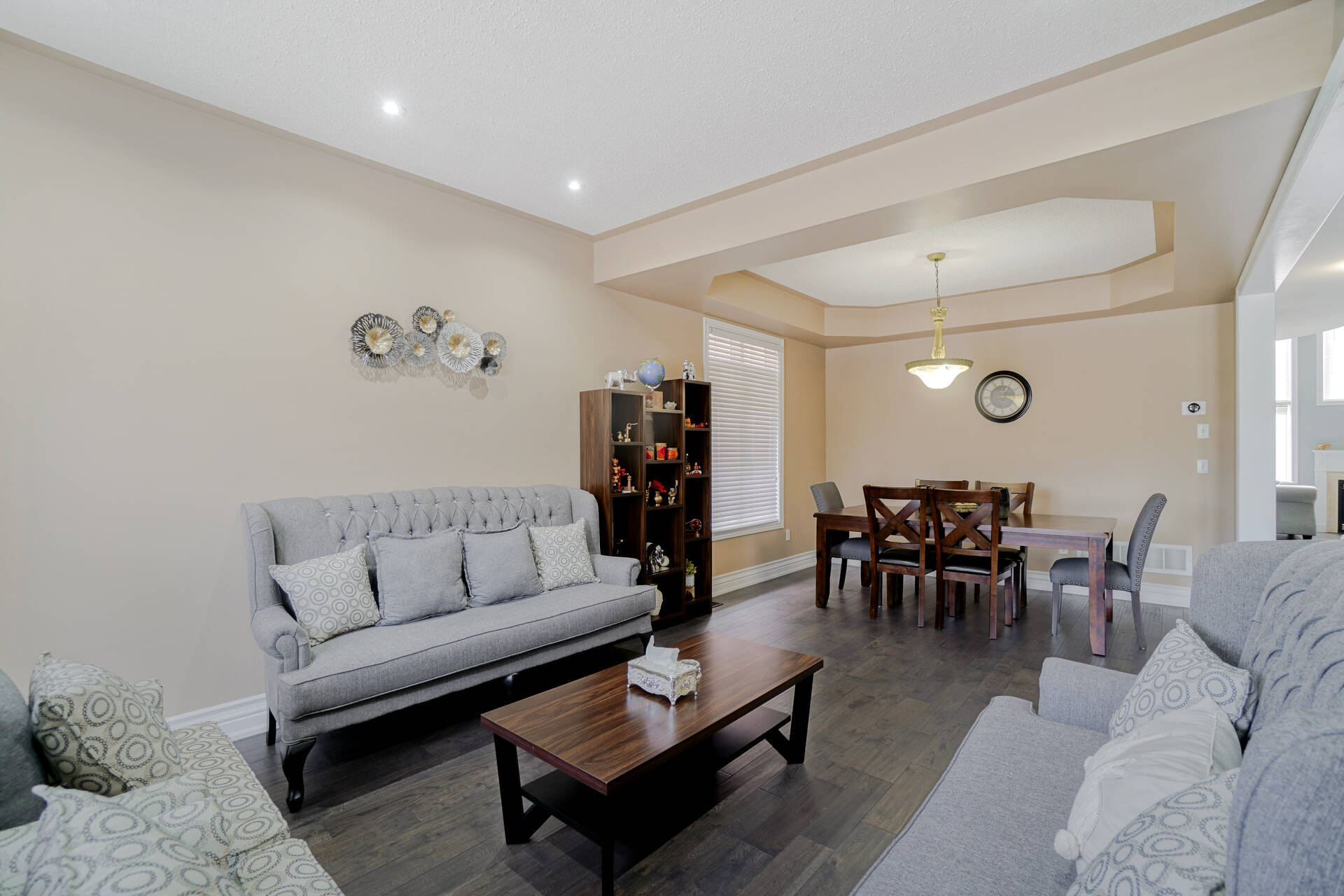 5 Regis Circle, Brampton - photo 9