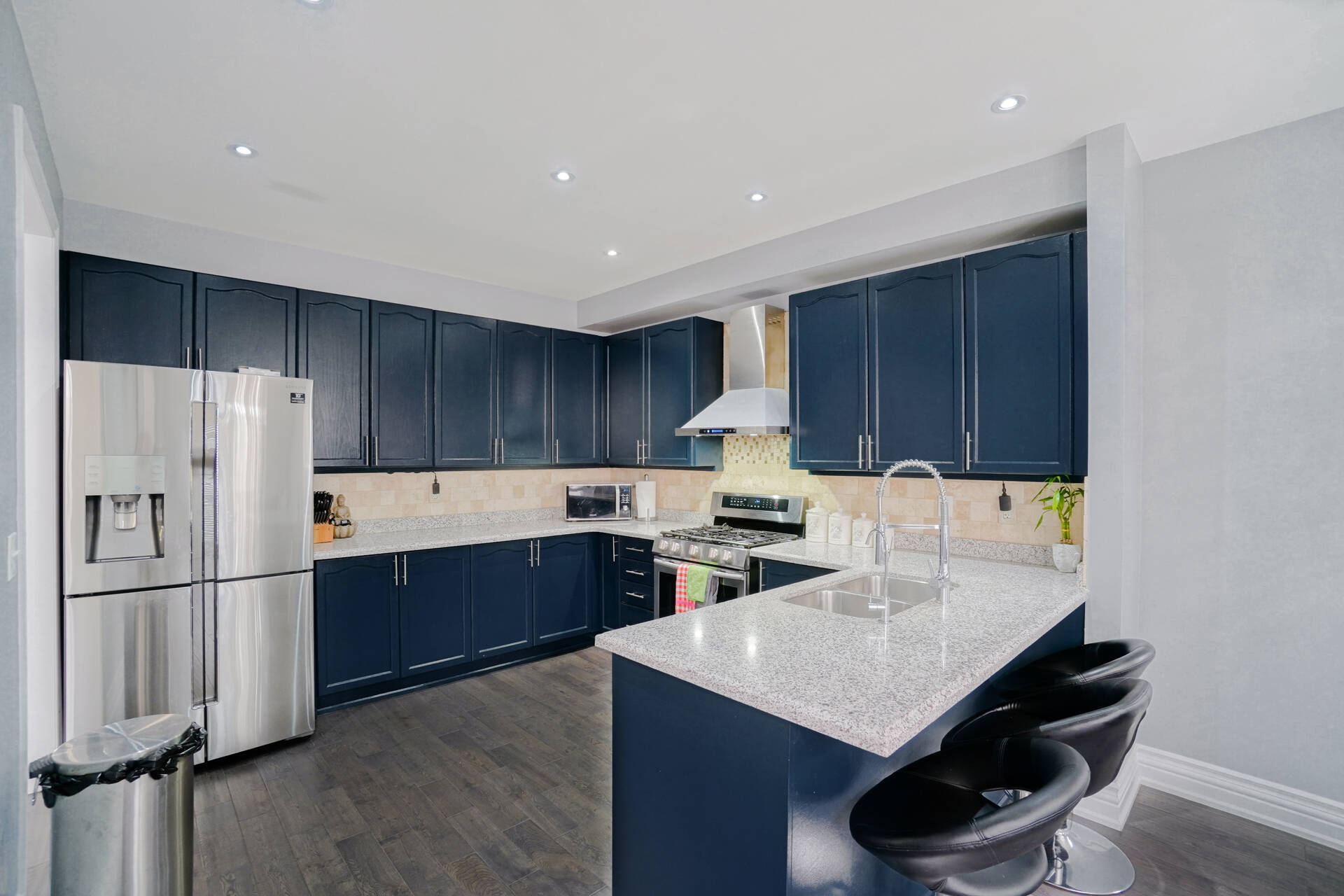 5 Regis Circle, Brampton - photo 14