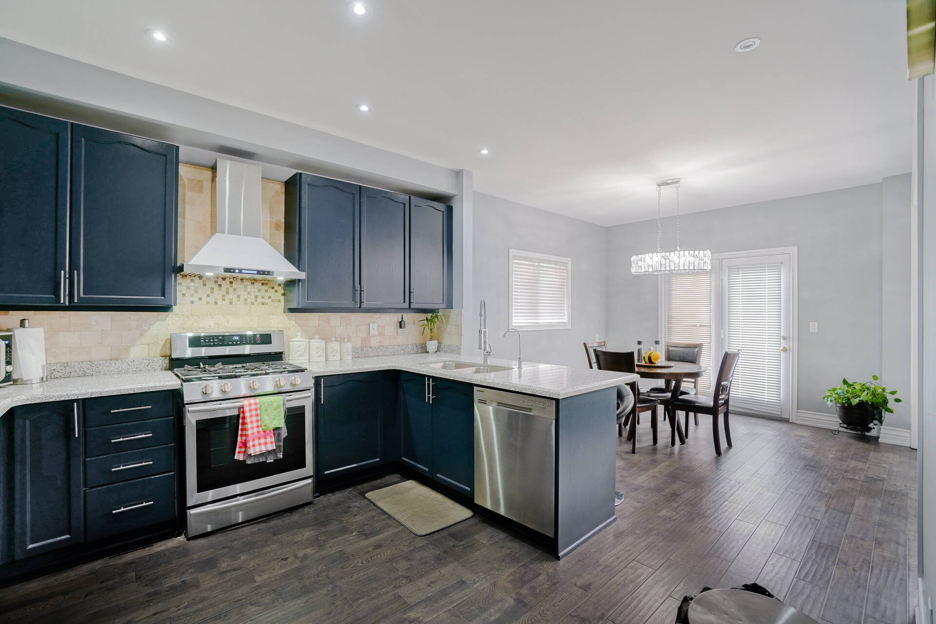 5 Regis Circle, Brampton - photo 16