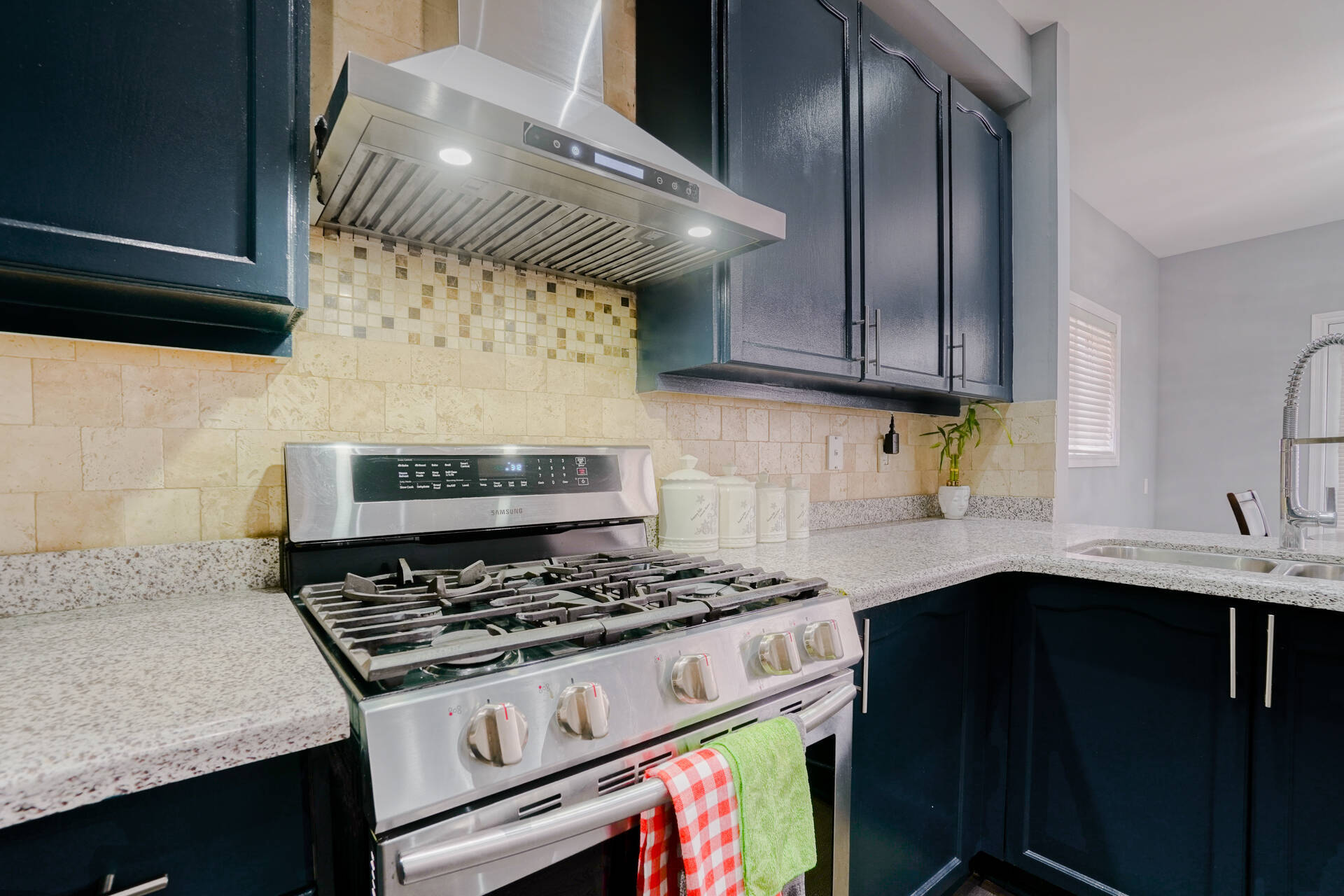 5 Regis Circle, Brampton - photo 17