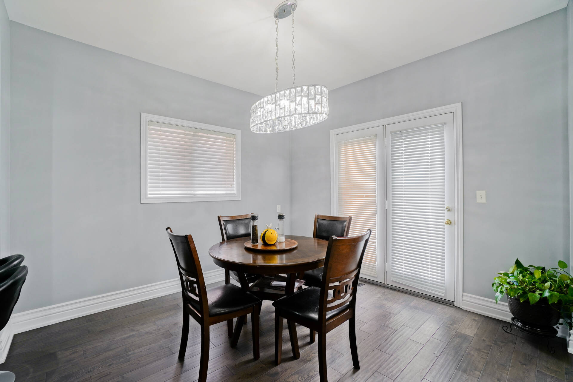 5 Regis Circle, Brampton - photo 20
