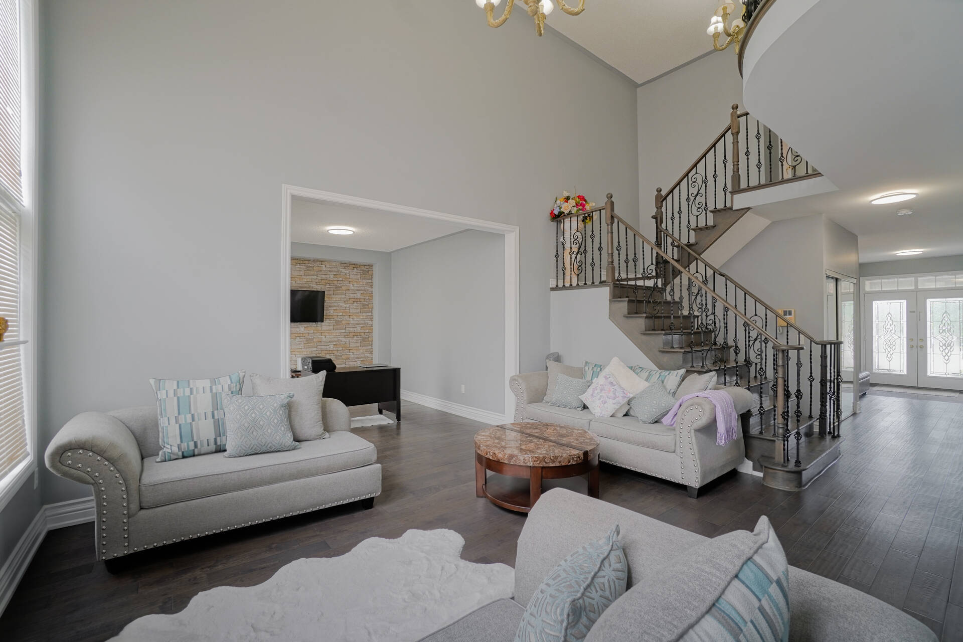 5 Regis Circle, Brampton - photo 25