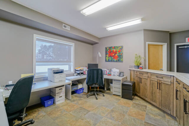 36 Pioneer Drive, Erin - photo 22