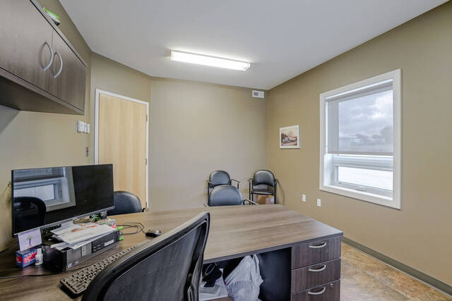 36 Pioneer Drive, Erin - photo 28
