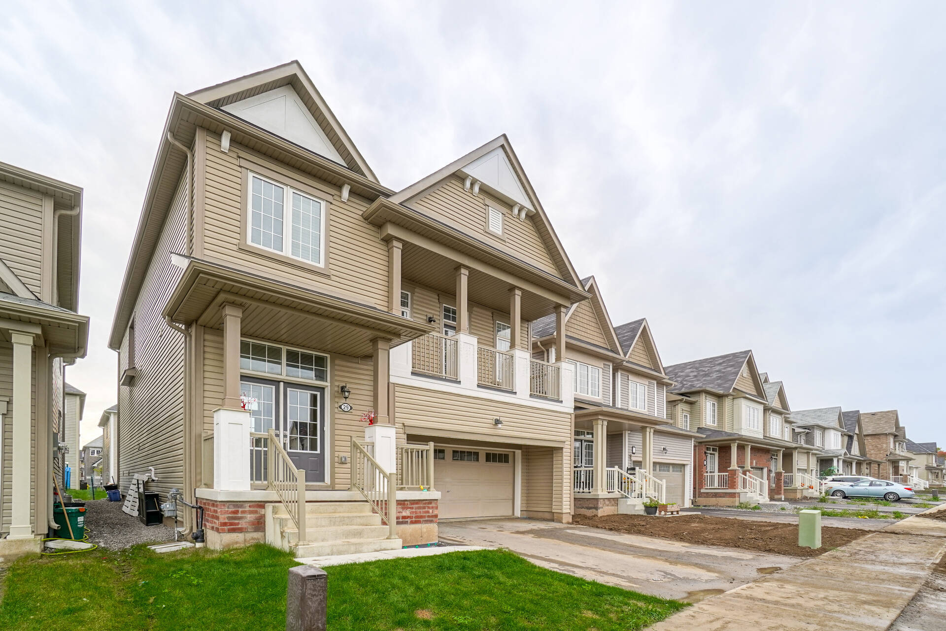 29 Alexandra Drive, Thorold - photo 2