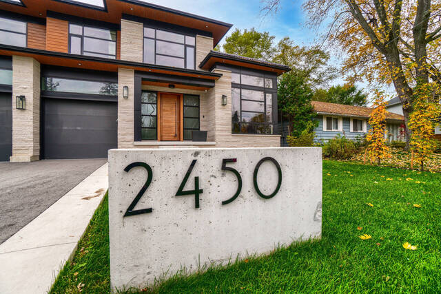 2450 Meadowood Crescent, Oakville - photo 4
