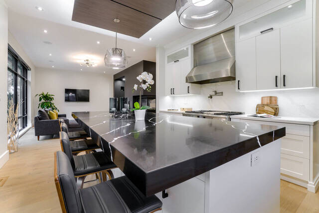2450 Meadowood Crescent, Oakville - photo 24