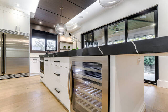 2450 Meadowood Crescent, Oakville - photo 25