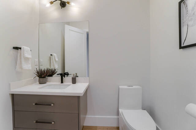 2450 Meadowood Crescent, Oakville - photo 29