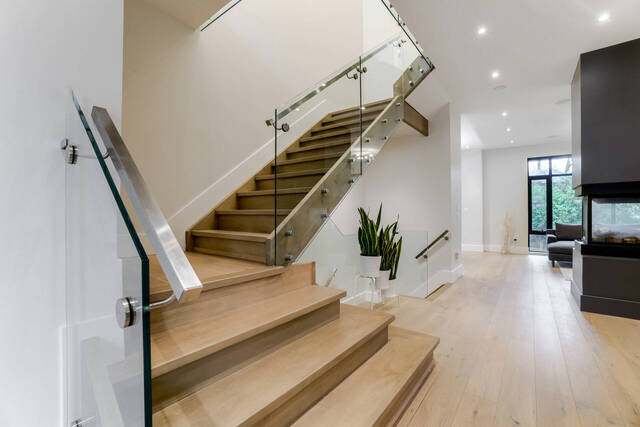 2450 Meadowood Crescent, Oakville - photo 31