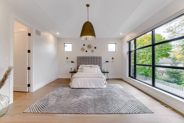 2450 Meadowood Crescent, Oakville - photo 35