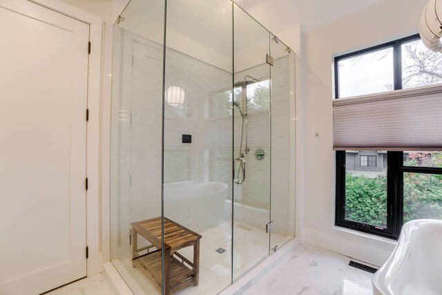 2450 Meadowood Crescent, Oakville - photo 41