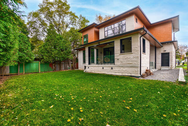 2450 Meadowood Crescent, Oakville - photo 65