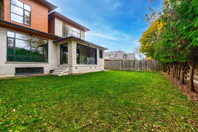 2450 Meadowood Crescent, Oakville - photo 66