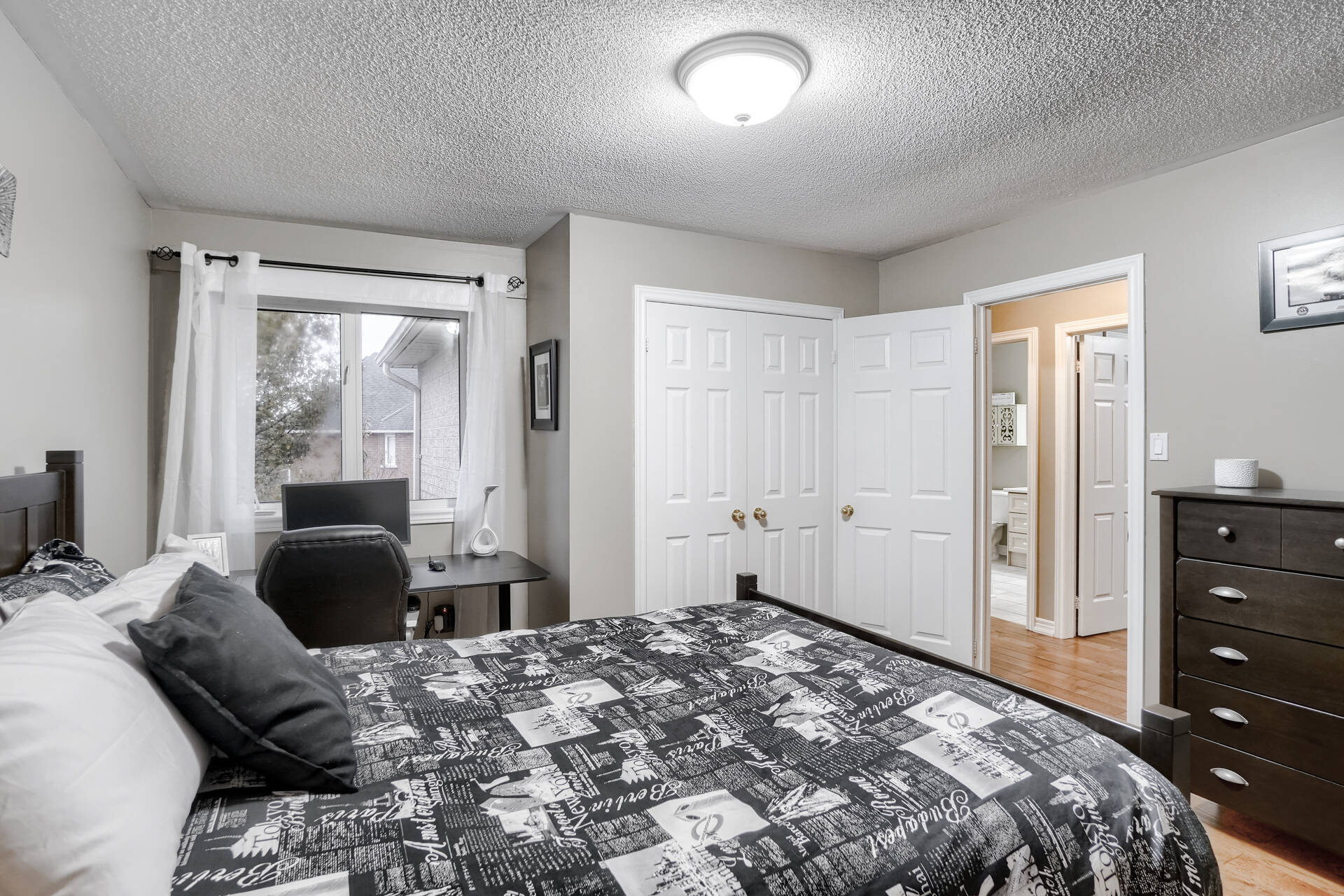 5 Chaplin Crescent, Georgetown - photo 30
