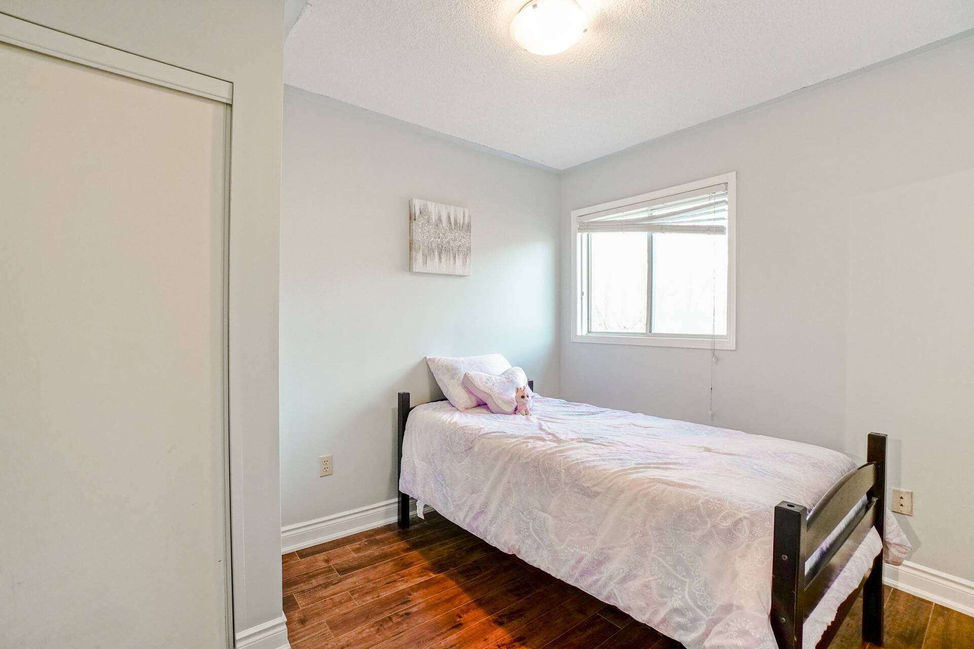 65 Goldenlight Circle, Brampton - photo 23