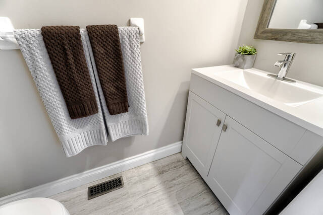 34 McGonigal Lane, Ajax - photo 21