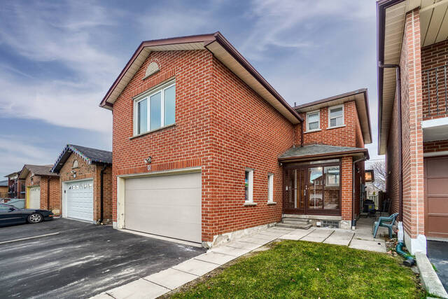 51 Cassis Drive, Etobicoke - photo 3