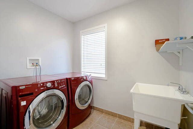 788 Maquire Terrace, Milton - photo 32