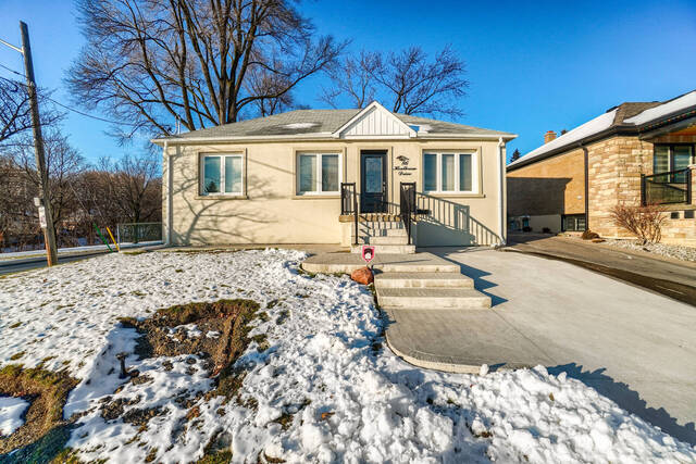 86 Heathrow Drive, Toronto - photo 1