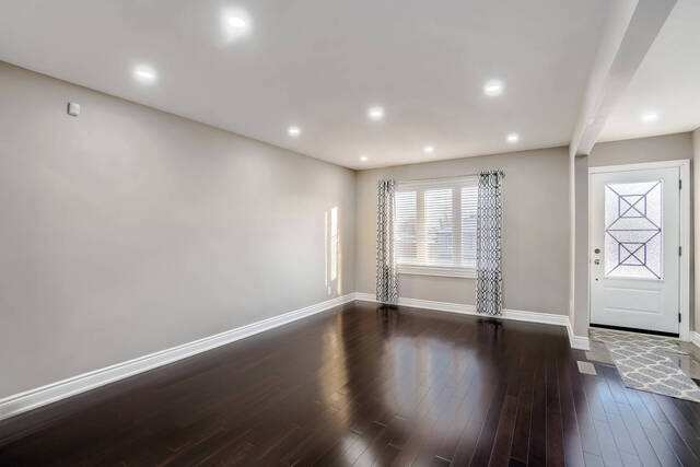 86 Heathrow Drive, Toronto - photo 6