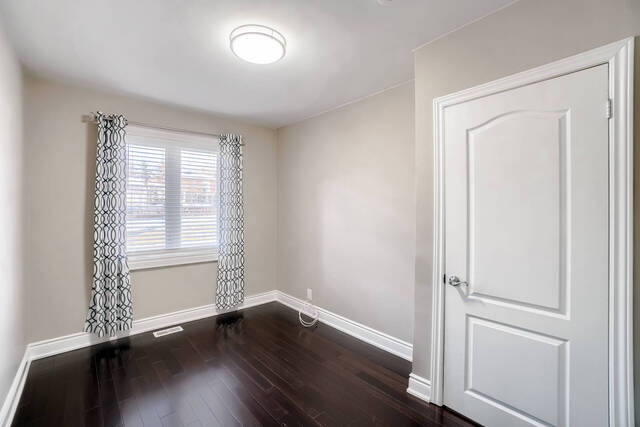 86 Heathrow Drive, Toronto - photo 18