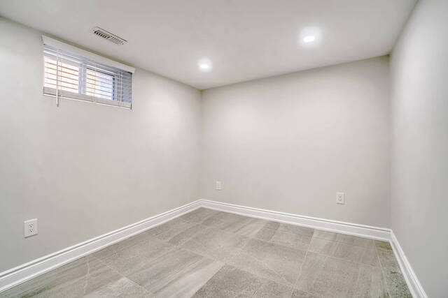 86 Heathrow Drive, Toronto - photo 35