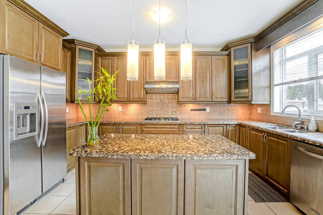 3265 Paul Henderson Drive, Mississauga - photo 13