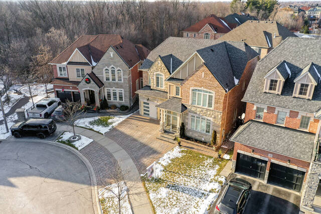 144 Bloomsbury Avenue, Brampton - photo 6