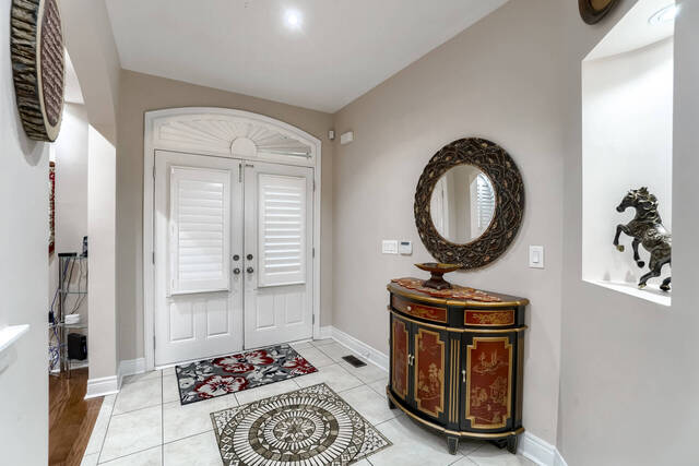 144 Bloomsbury Avenue, Brampton - photo 13