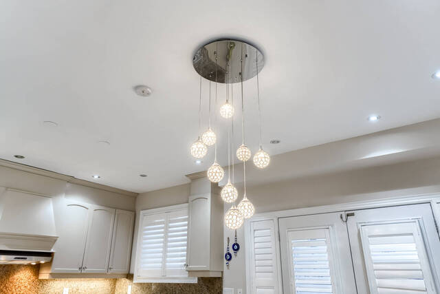 144 Bloomsbury Avenue, Brampton - photo 25